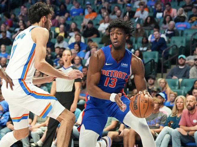 突出表现的 突出表现的