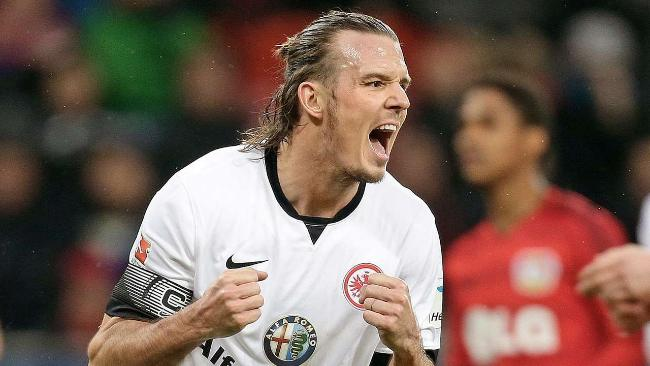 于球队至关 于球队至关