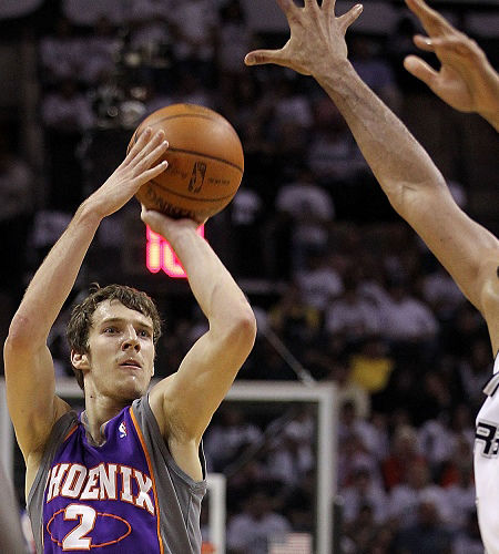 表现卓越 表现卓越